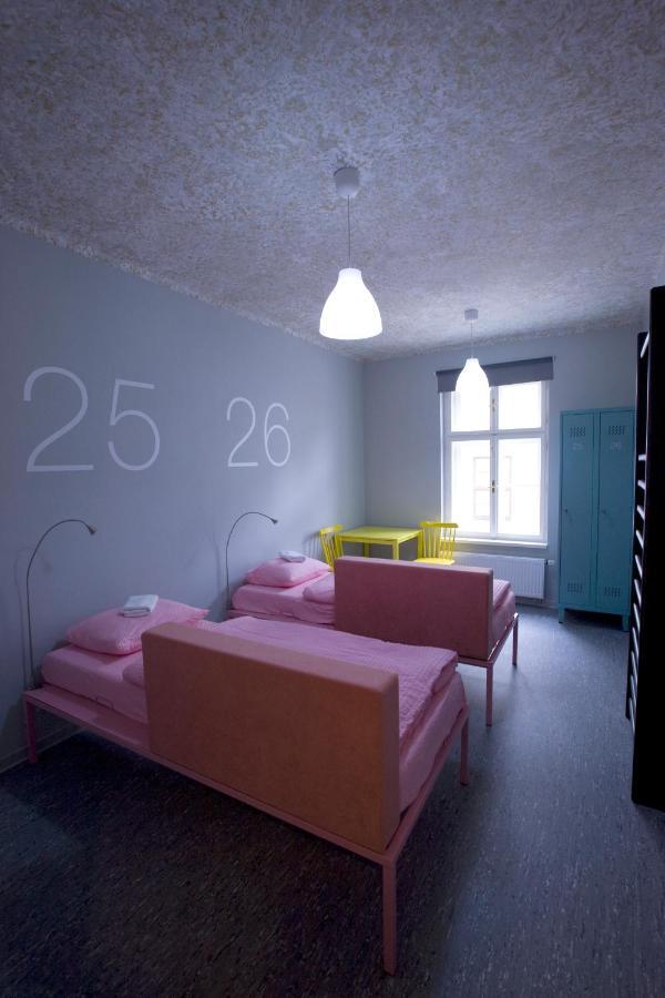 Hostel U Zlateho Kohouta Kroměříž المظهر الخارجي الصورة